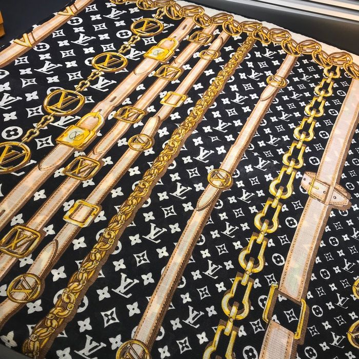 Louis Vuitton Scarf LV00089